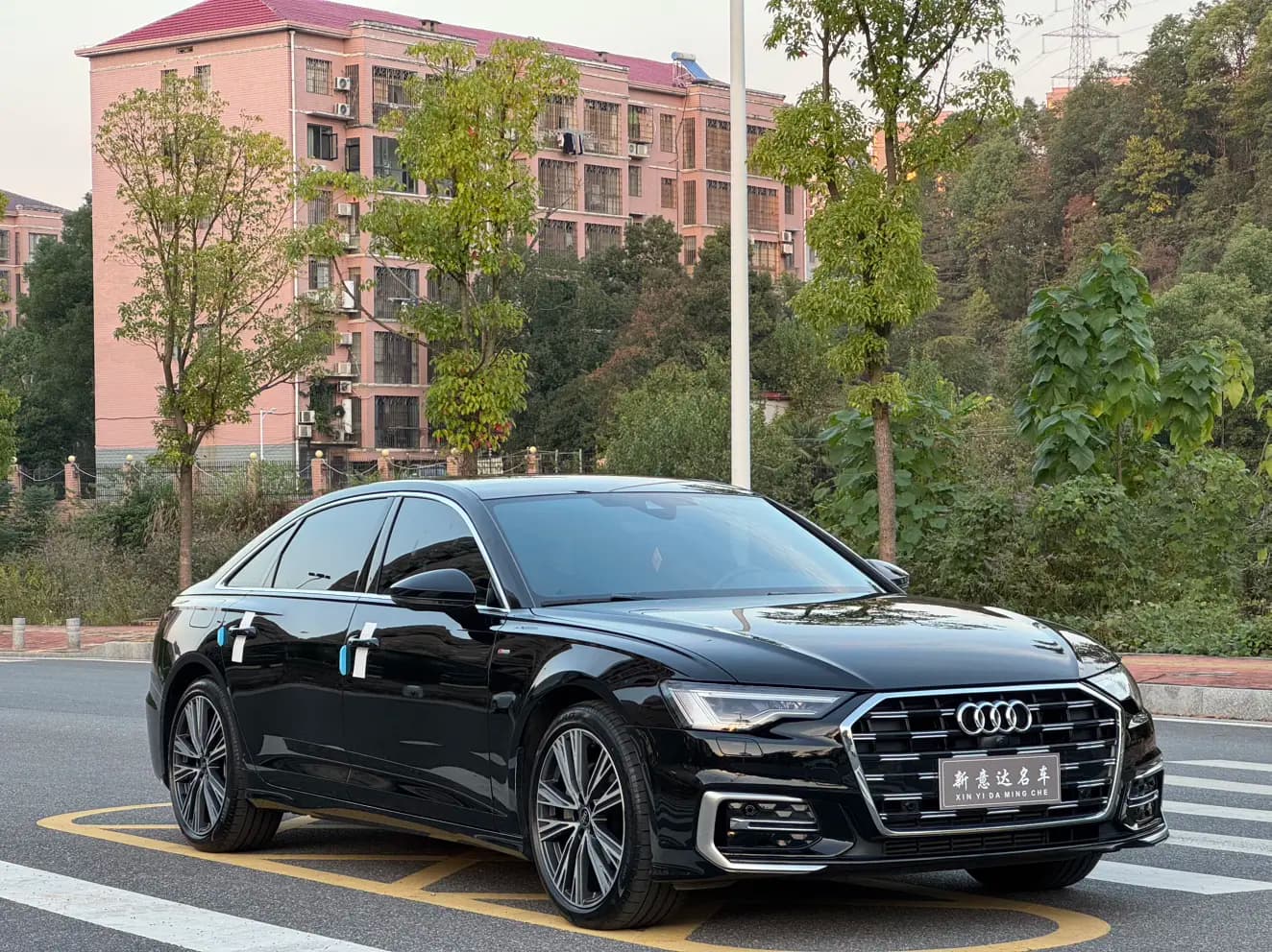 Audi A6L 2024 г. 15116 км. — фото 3