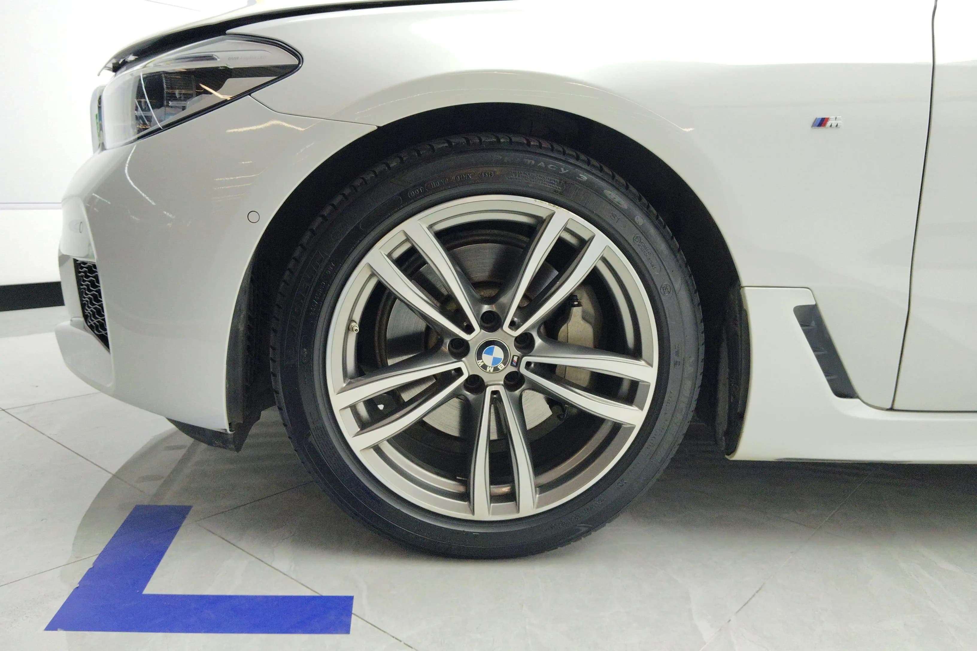 BMW 6 Series GT 2021 г. 59344 км. — фото 9