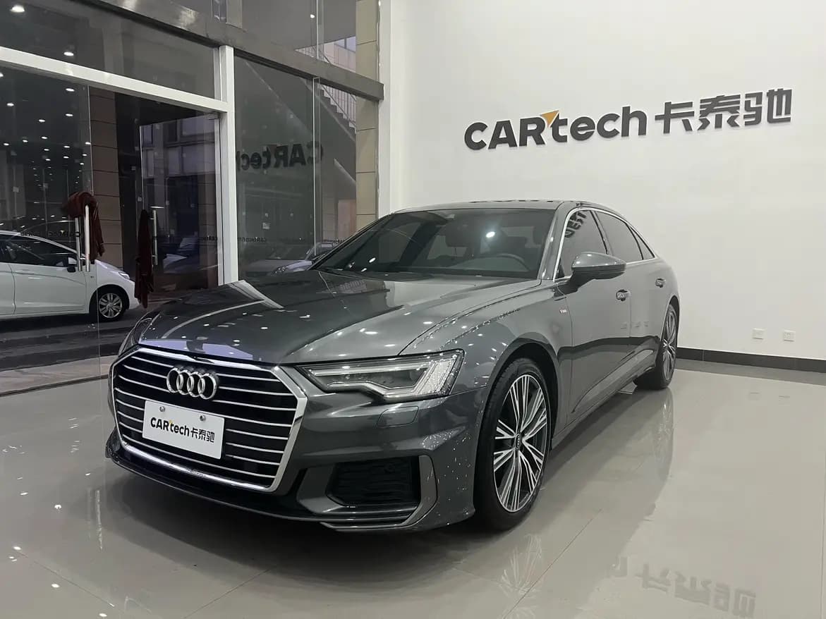 Audi A6L 2022 г. 74129 км.