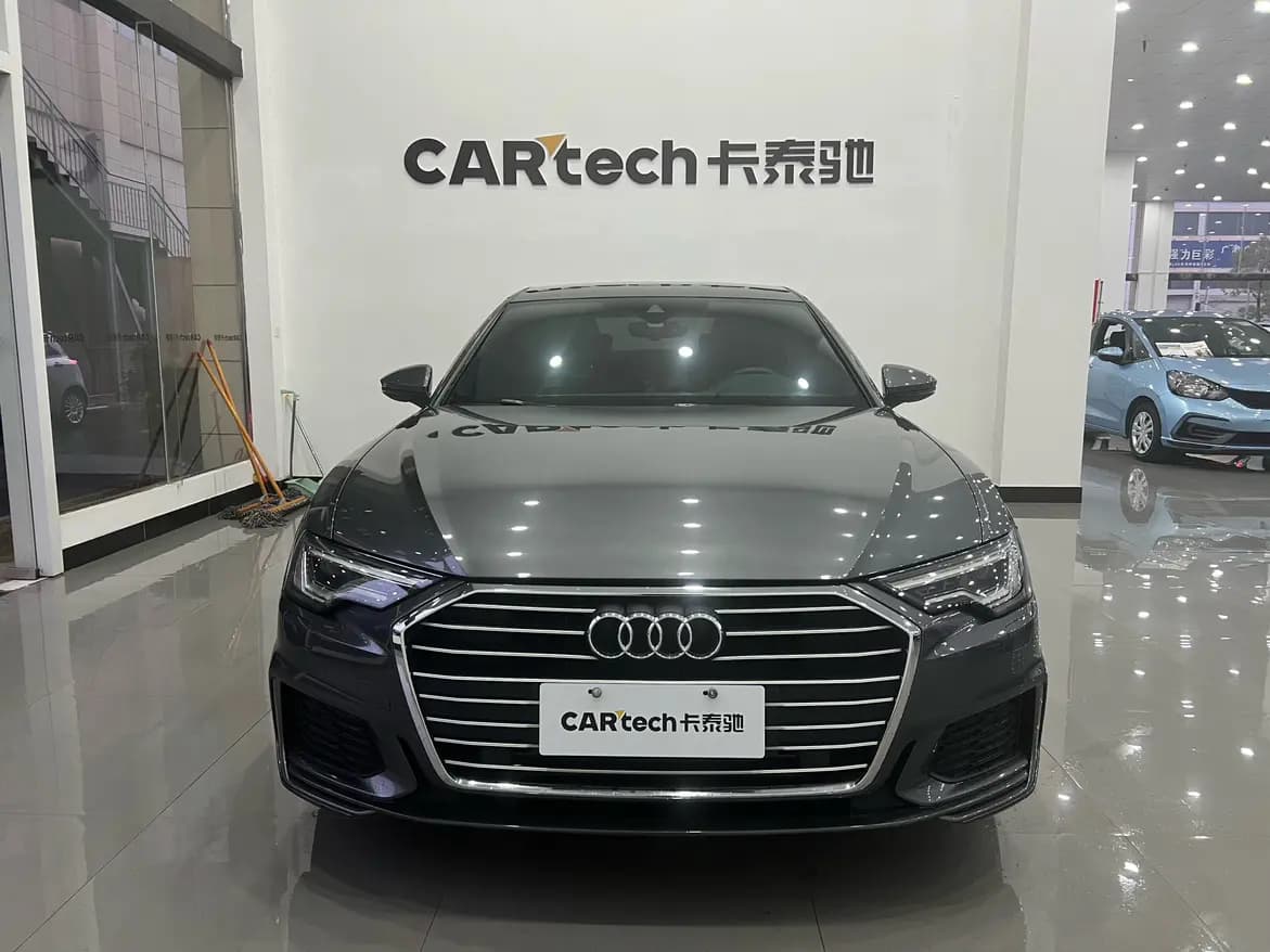 Audi A6L 2022 г. 74129 км. — фото 2
