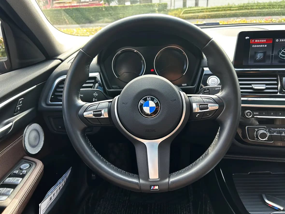 BMW 1 Series 2021 г. 26049 км. — фото 13