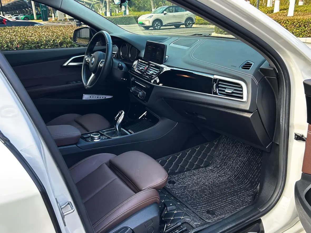 BMW 1 Series 2021 г. 26049 км. — фото 7