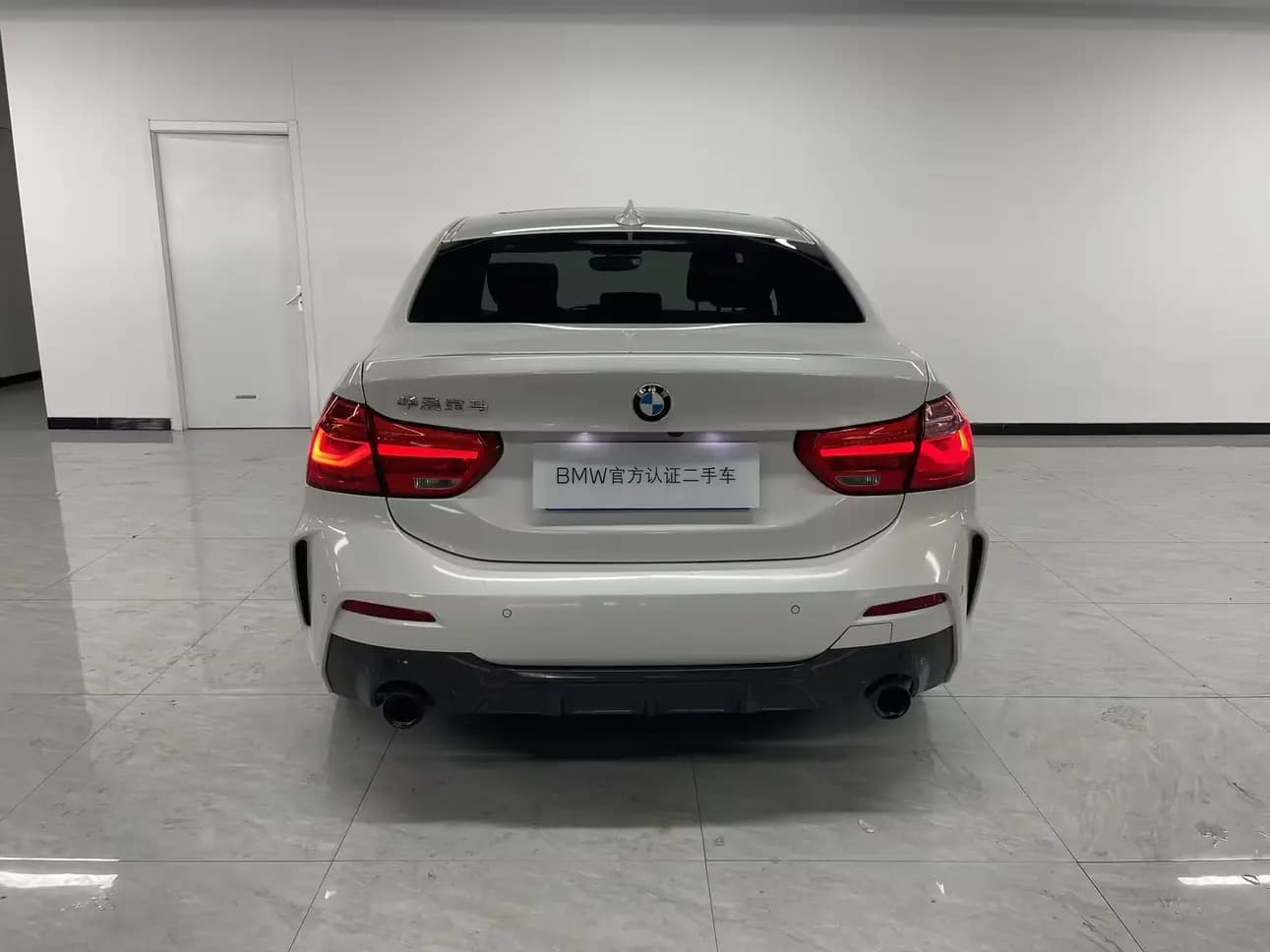BMW 1 Series 2022 г. 60050 км. — фото 4