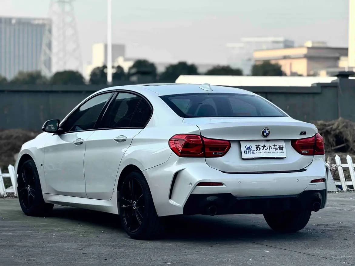 BMW 1 Series 2021 г. 35051 км. — фото 4