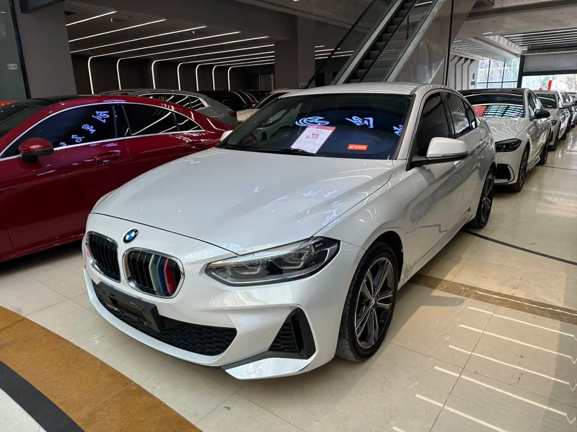 BMW 1 Series 2021 г. 85052 км.
