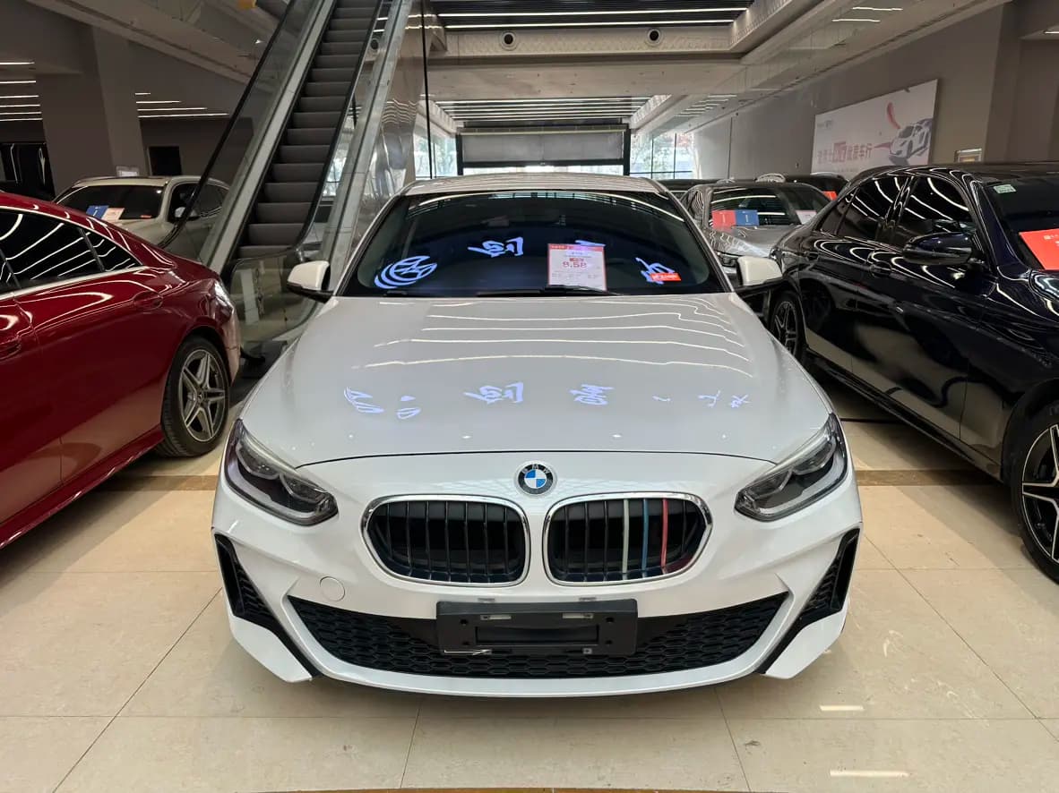 BMW 1 Series 2021 г. 85052 км. — фото 2