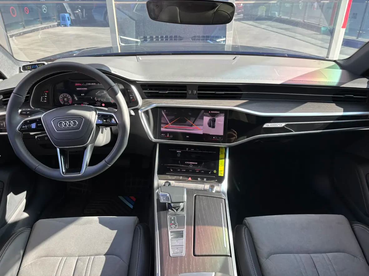 Audi A6L 2025 г. 1117 км. — фото 36