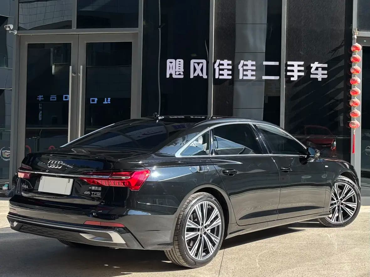 Audi A6L 2025 г. 1117 км. — фото 5