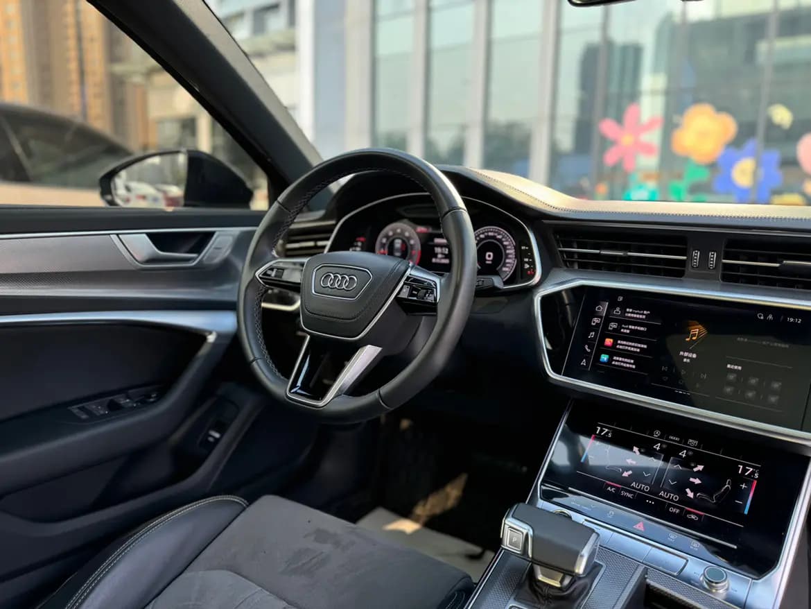 Audi A6L 2024 г. 20918 км. — фото 21