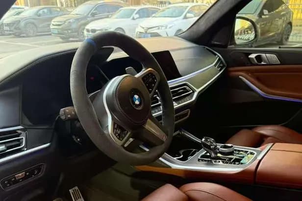 BMW X7 2022 г. 33715 км. — фото 8