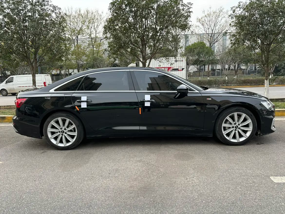 Audi A6L 2023 г. 80000 км. — фото 6