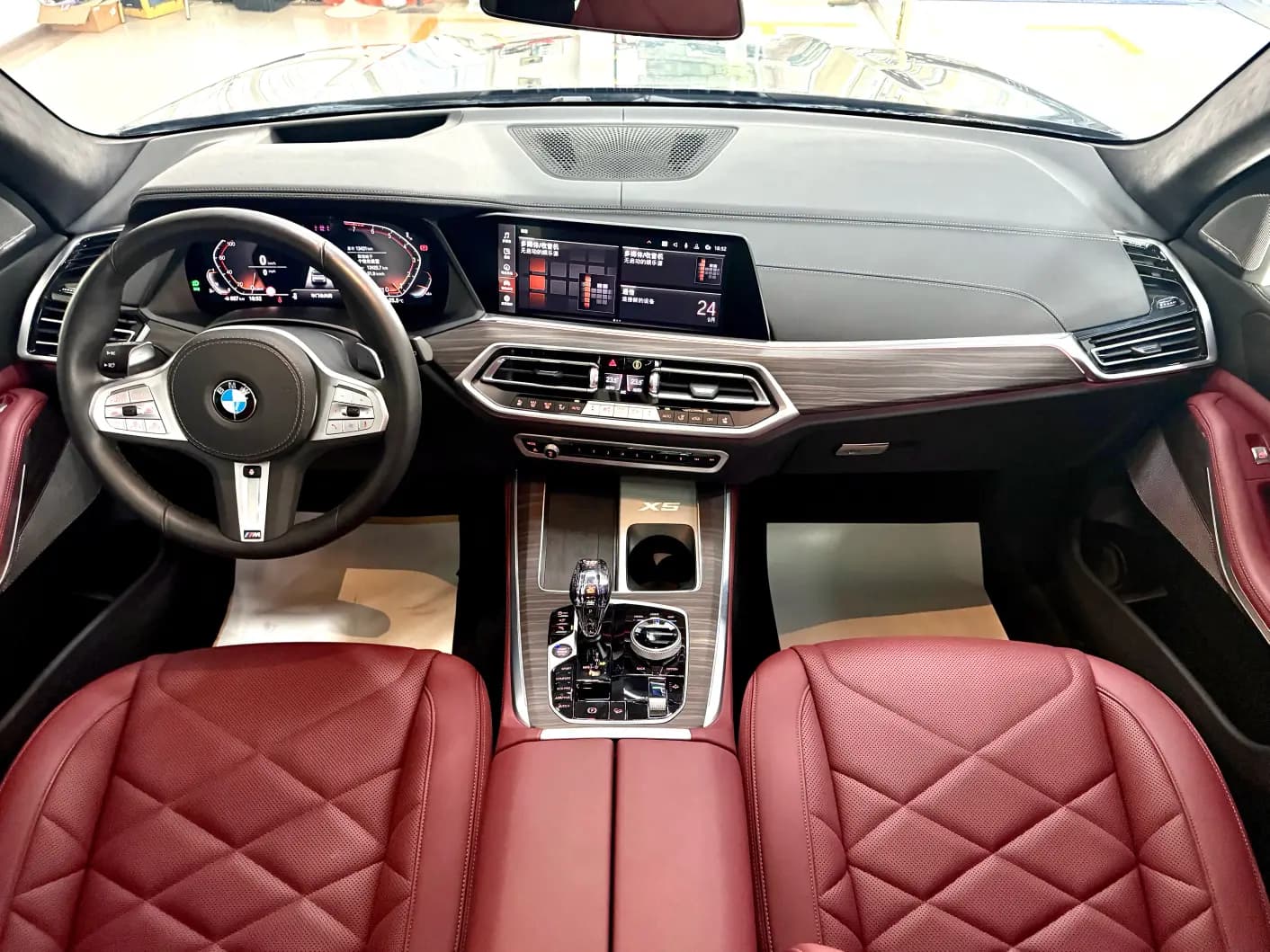 BMW X5 2023 г. 13052 км. — фото 13