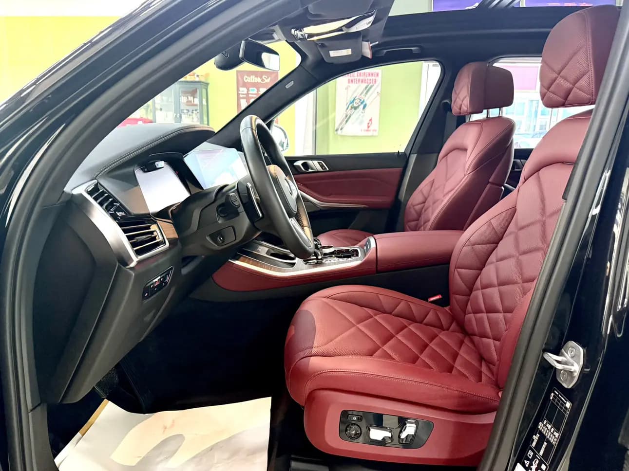 BMW X5 2023 г. 13052 км. — фото 18