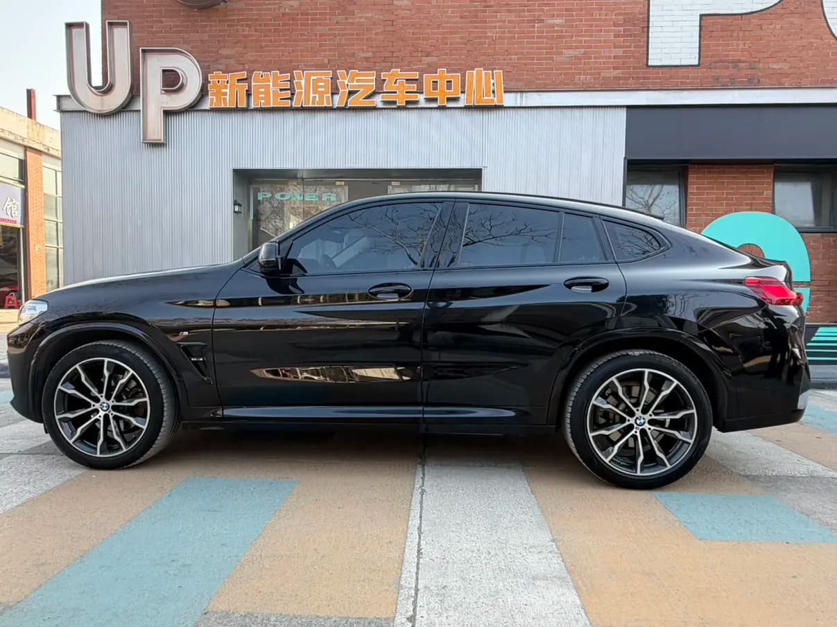 BMW X4 2022 г. 64084 км. — фото 4