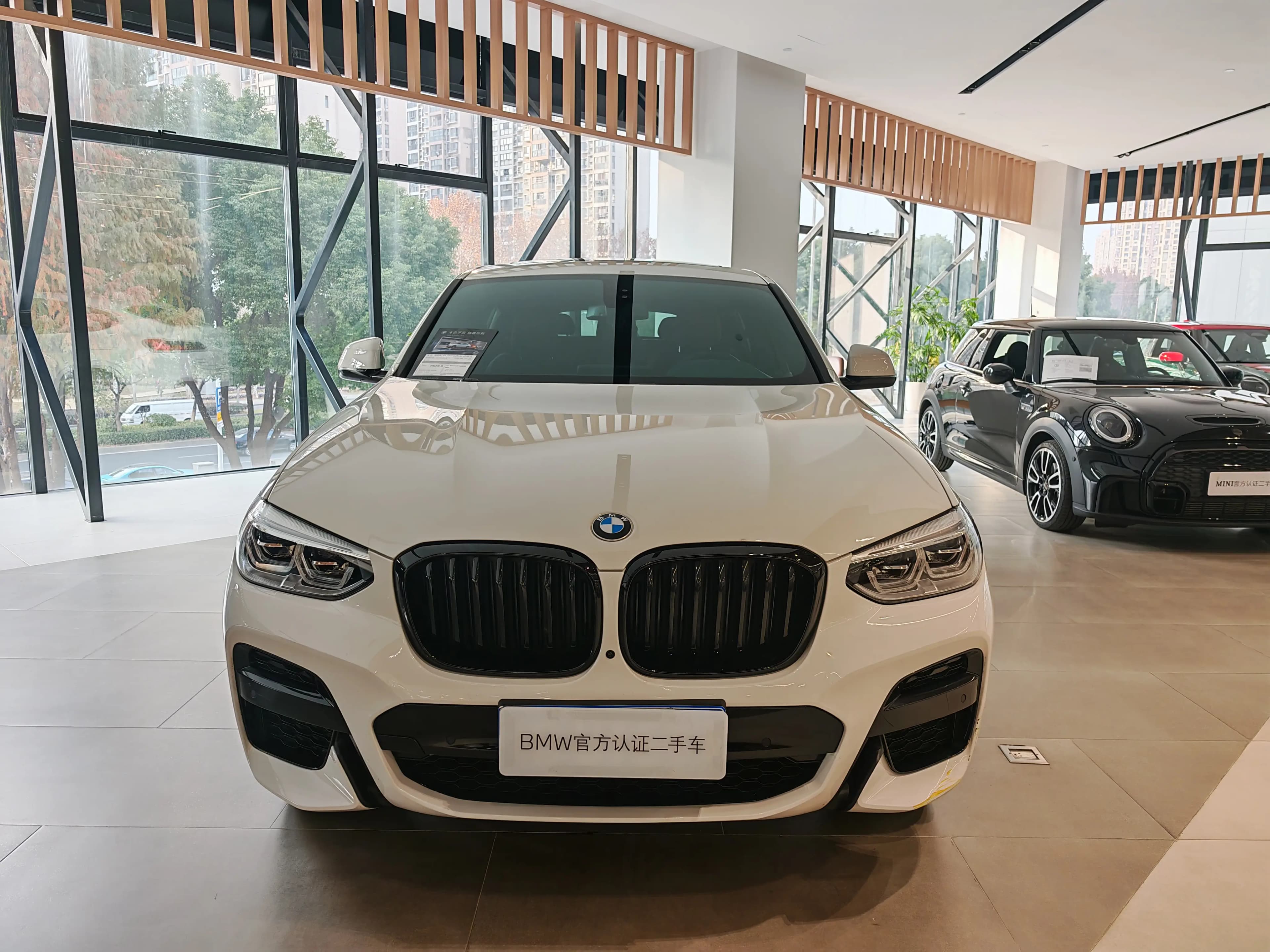 BMW X4 2021 г. 25082 км. — фото 2
