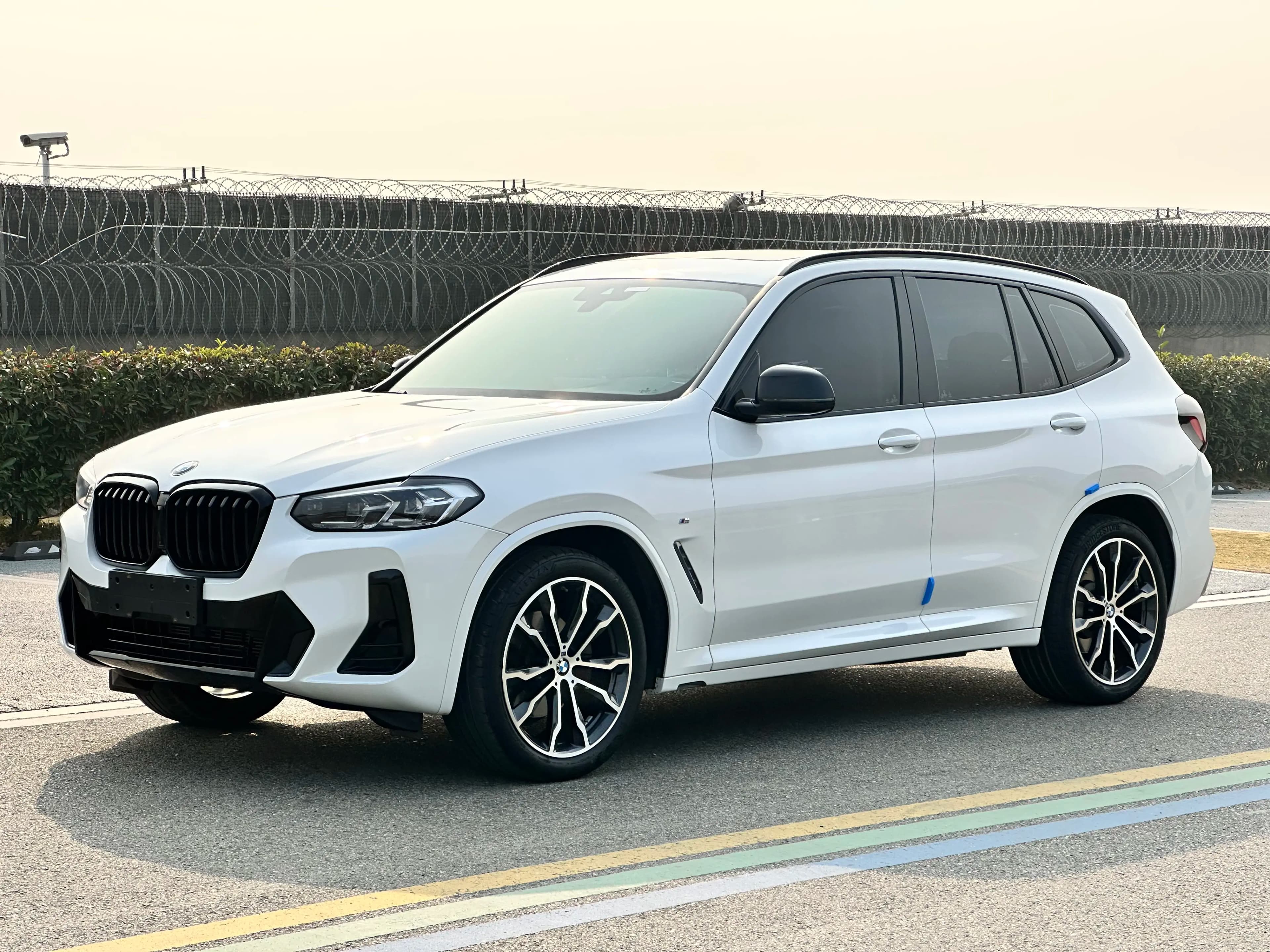 BMW X3 2022 г. 28000 км.