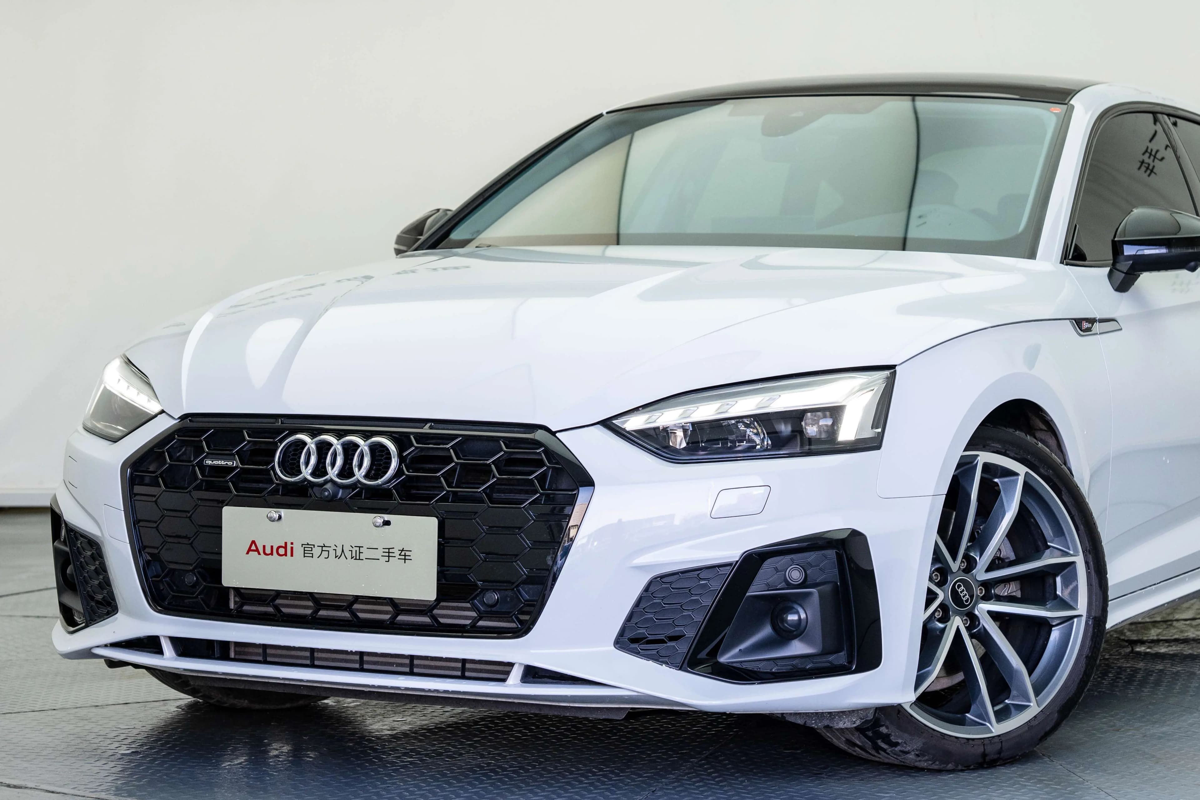 Audi A5 2024 г. 19114 км. — фото 10