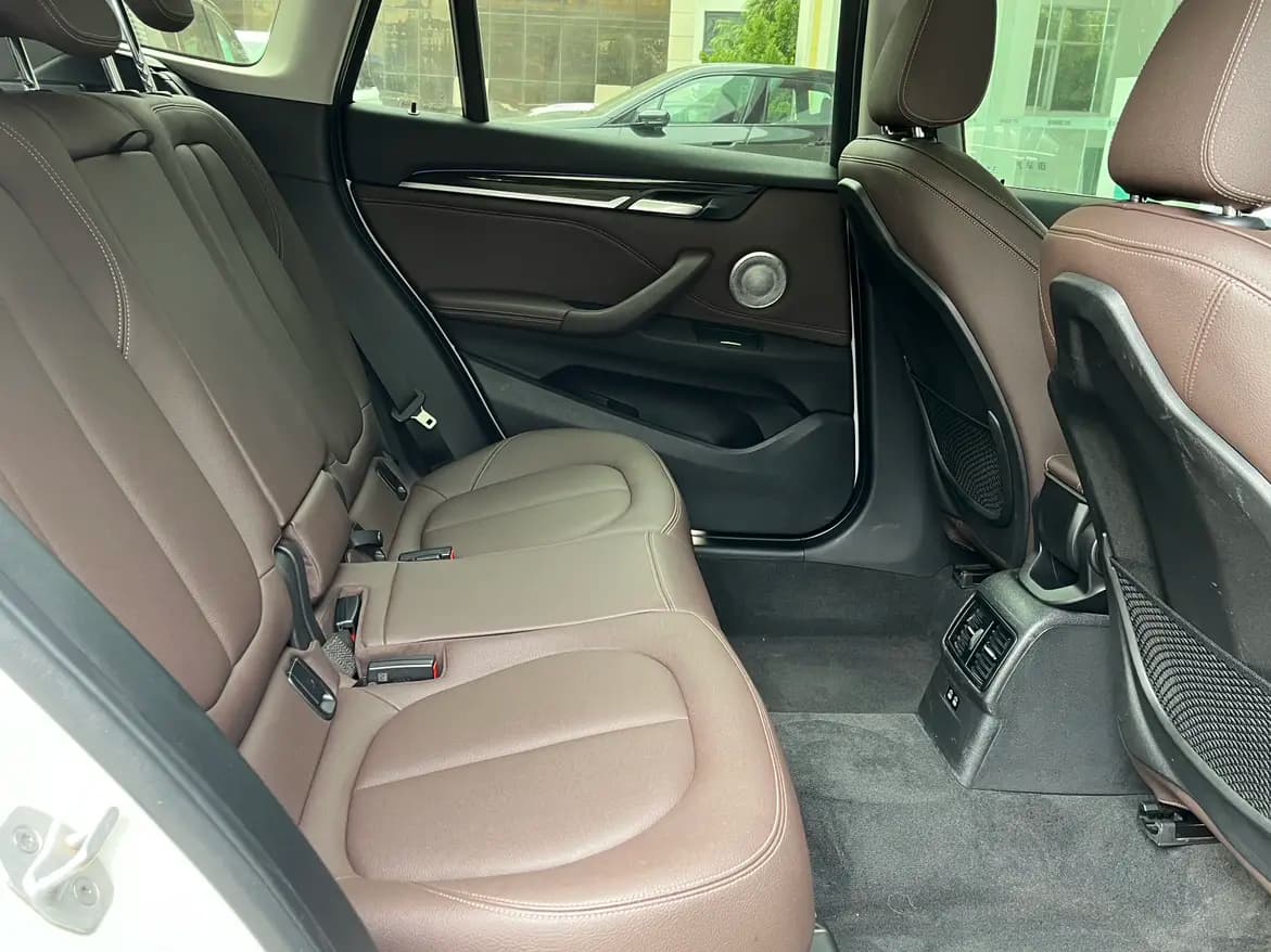 BMW X1 2021 г. 30078 км. — фото 11
