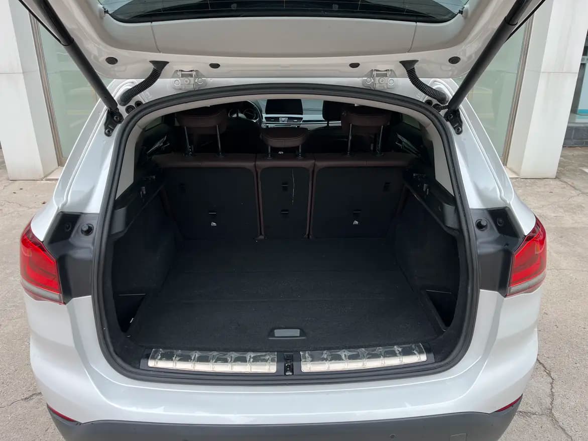 BMW X1 2021 г. 30078 км. — фото 12