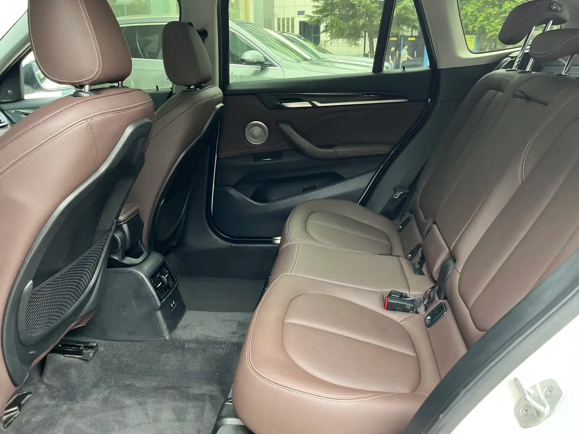 BMW X1 2021 г. 30078 км. — фото 13