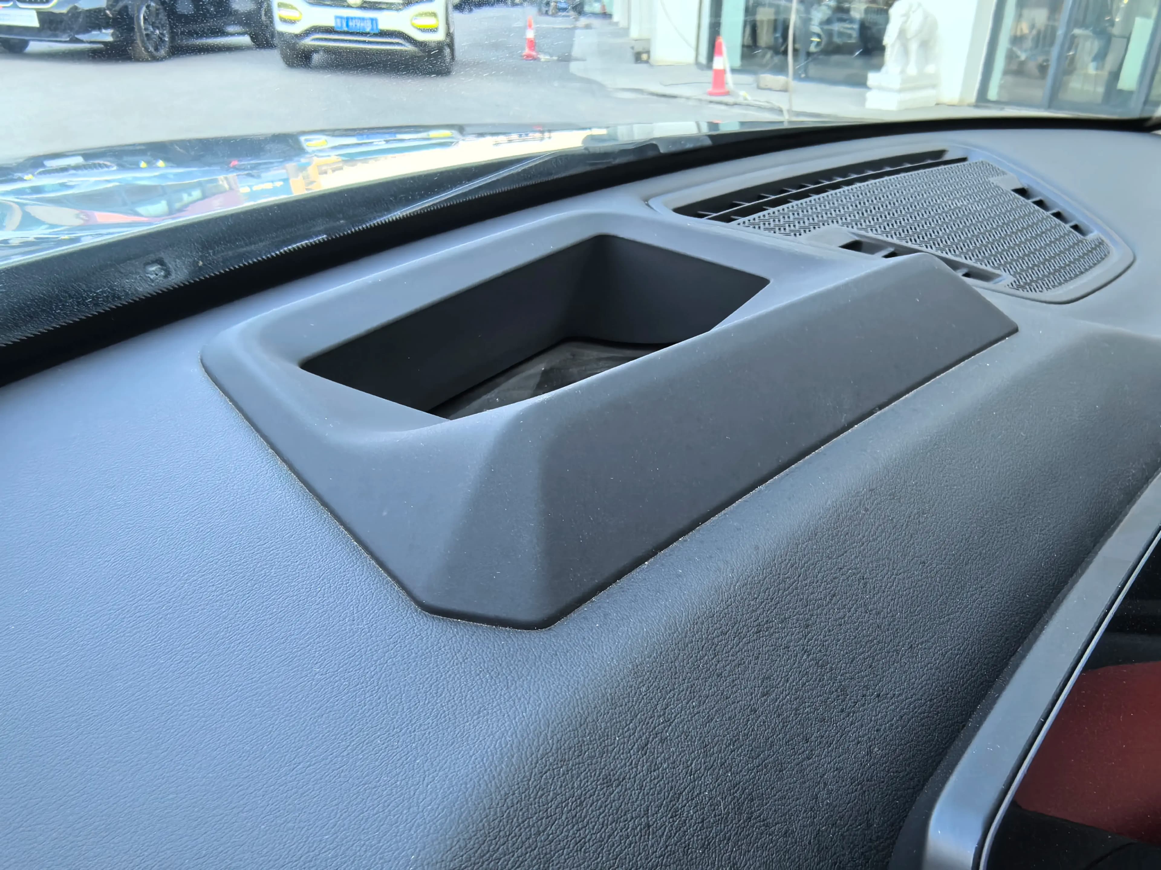 BMW X1 2023 г. 36046 км. — фото 12