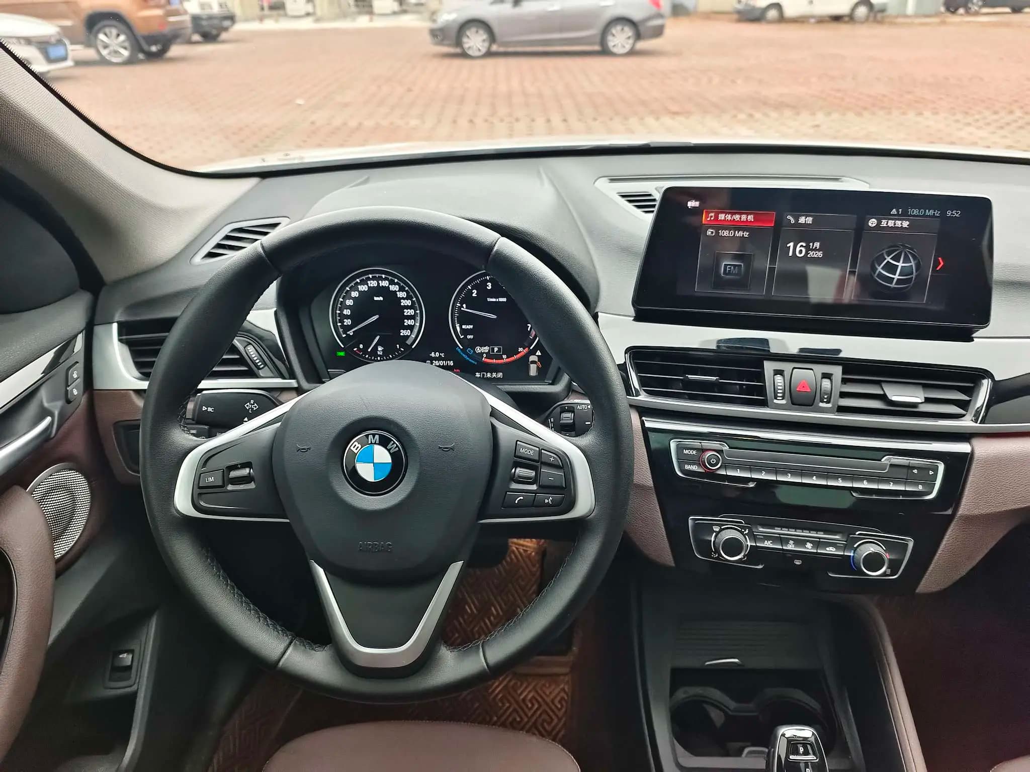 BMW X1 2021 г. 51045 км. — фото 11