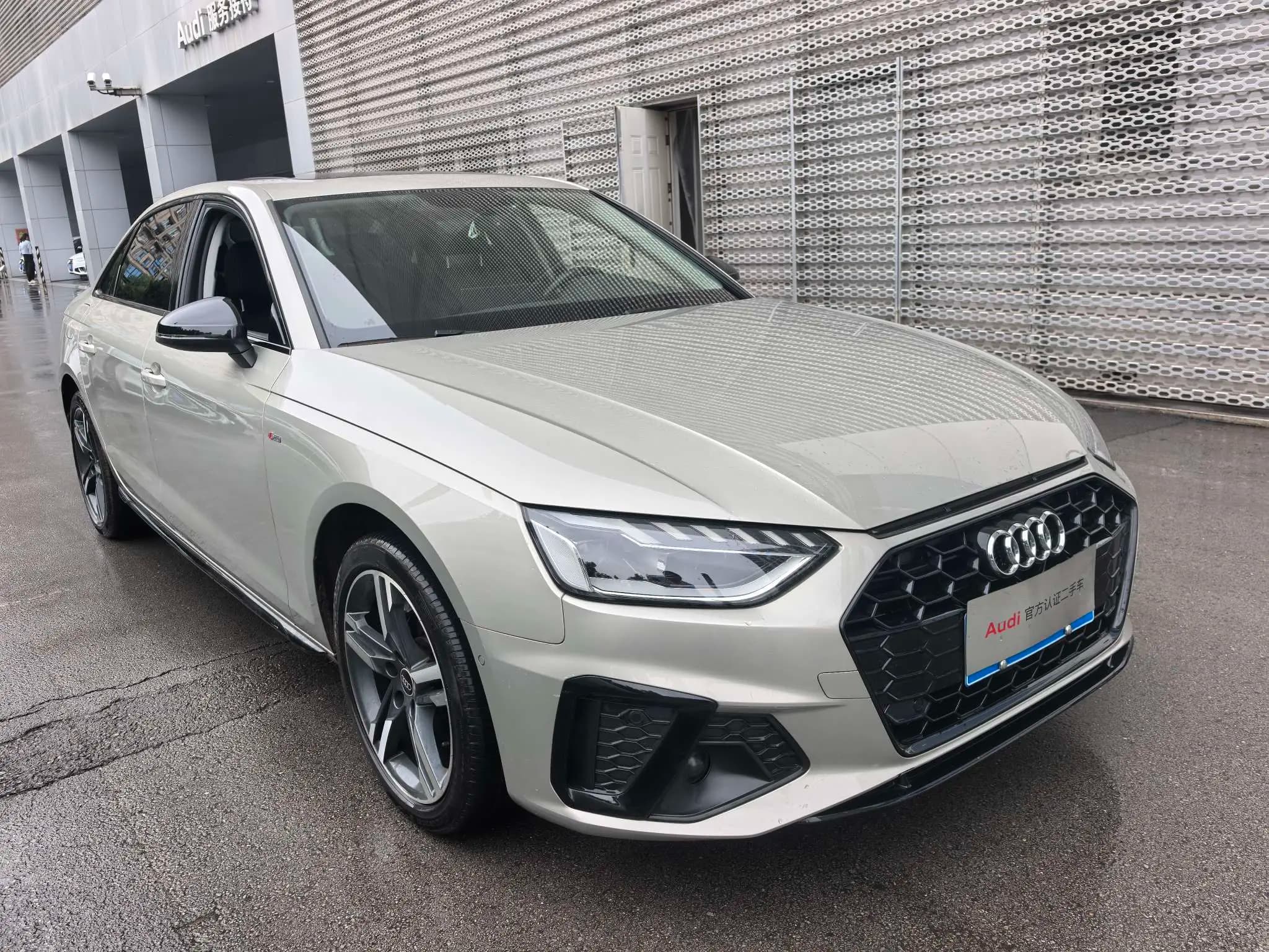 Audi A4L 2022 г. 47130 км. — фото 3
