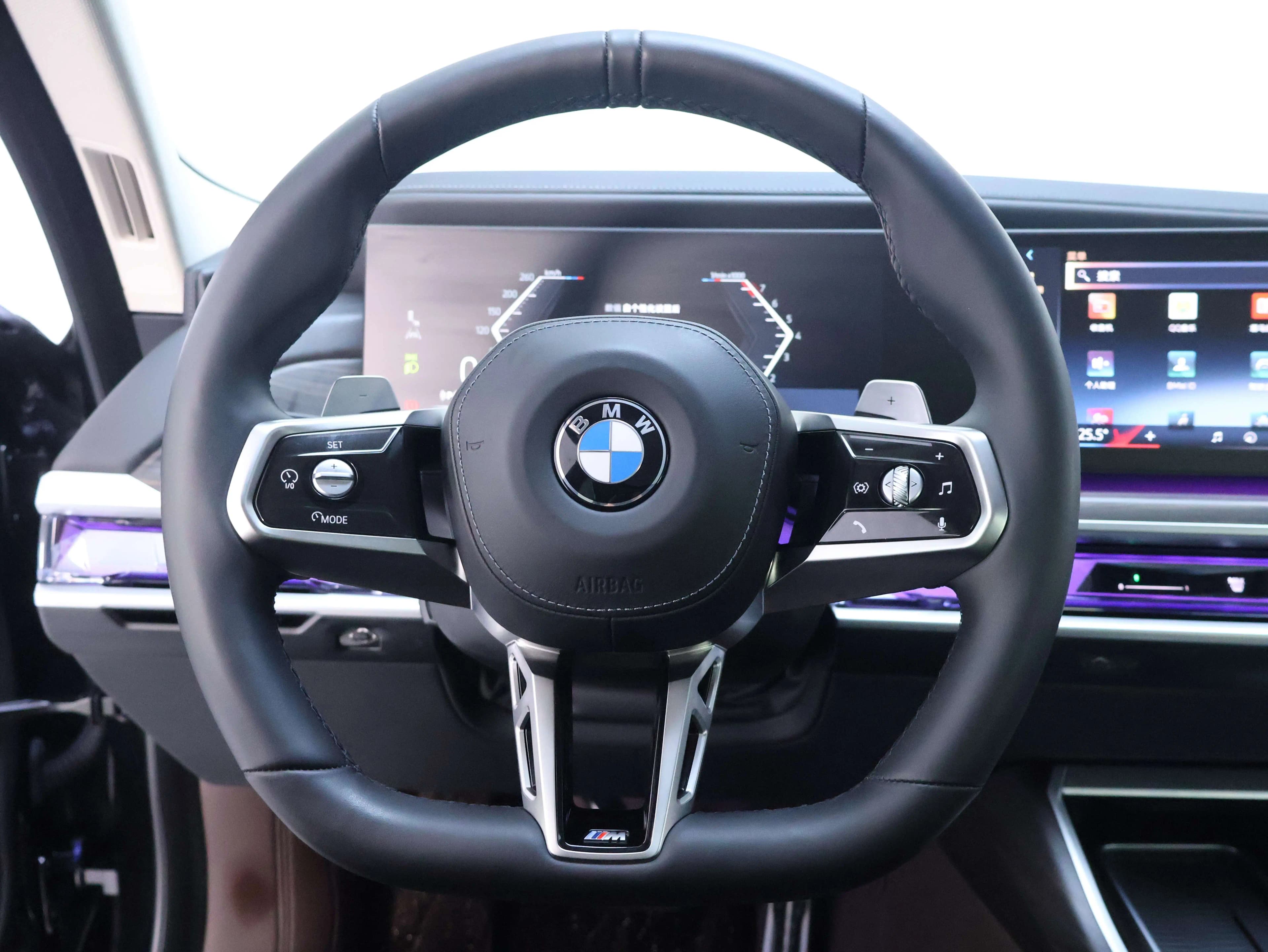 BMW 7 Series 2024 г. 14304 км. — фото 18