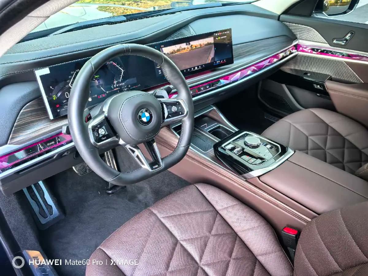 BMW 7 Series 2025 г. 18115 км. — фото 26
