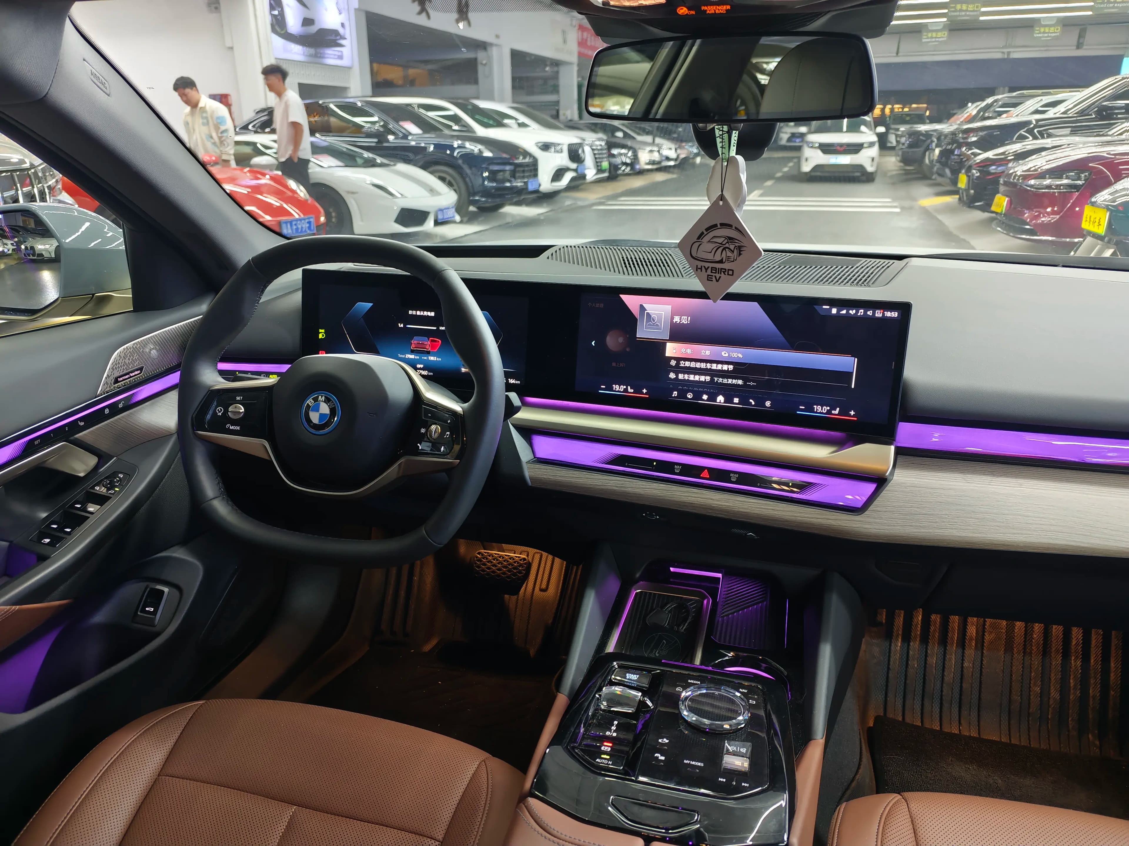 BMW i5 2024 г. 28053 км. — фото 23
