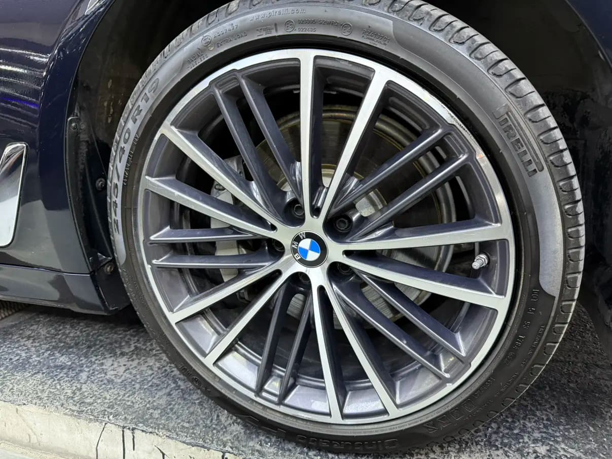 BMW 5 Series 2023 г. 52033 км. — фото 8