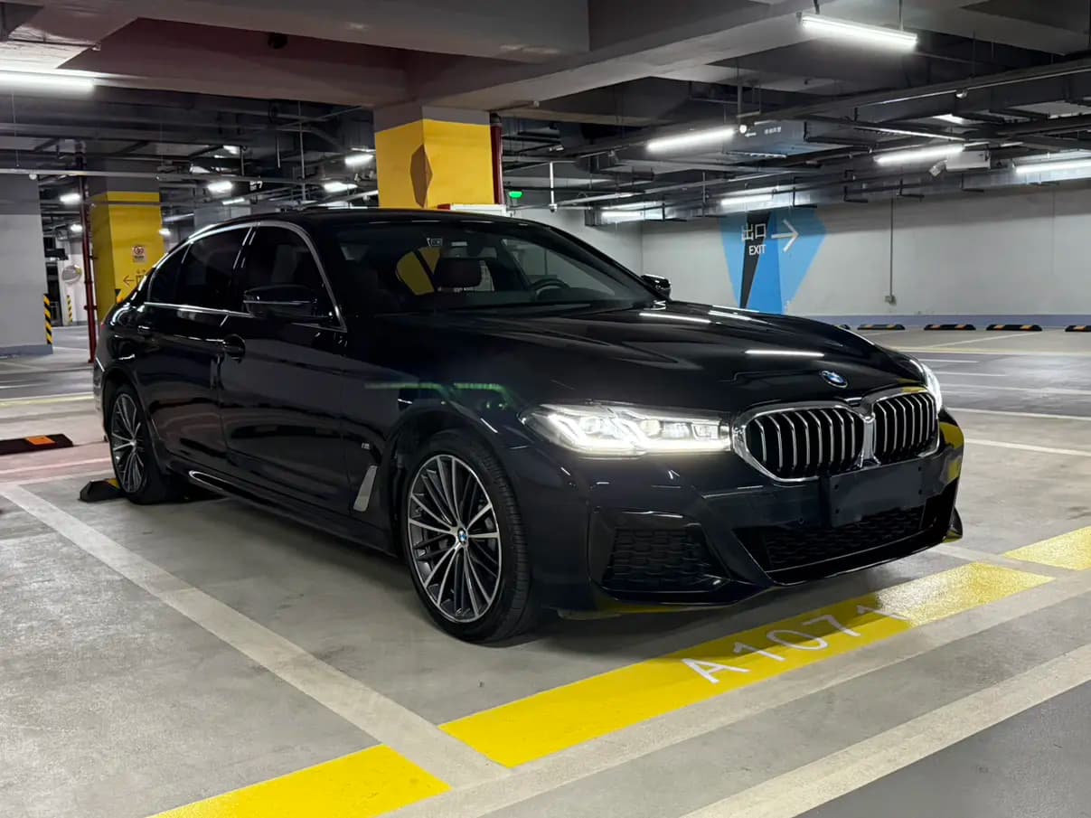 BMW 5 Series 2023 г. 52033 км. — фото 9