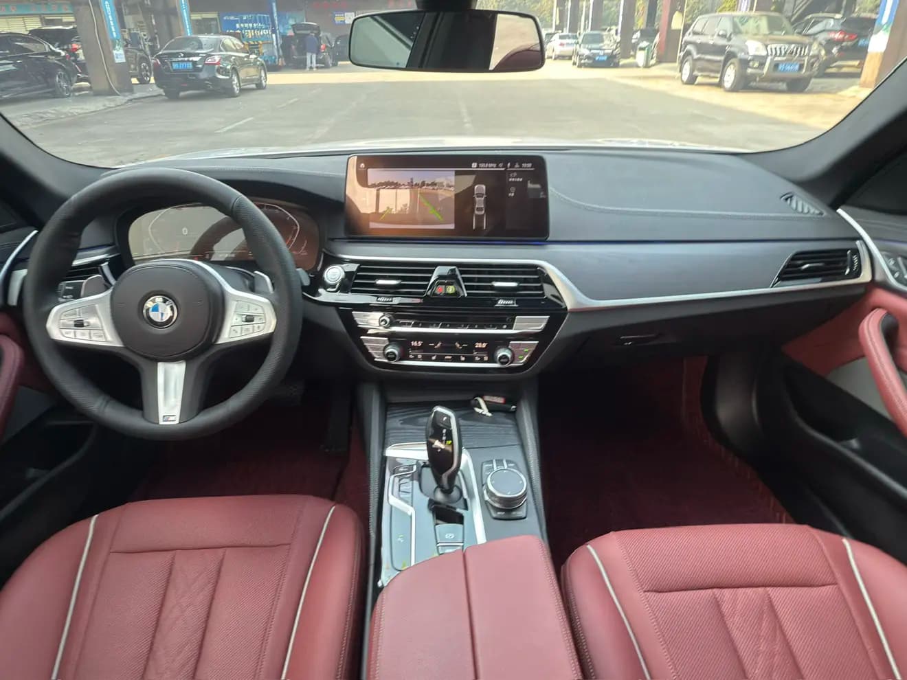 BMW 5 Series 2022 г. 45071 км. — фото 4