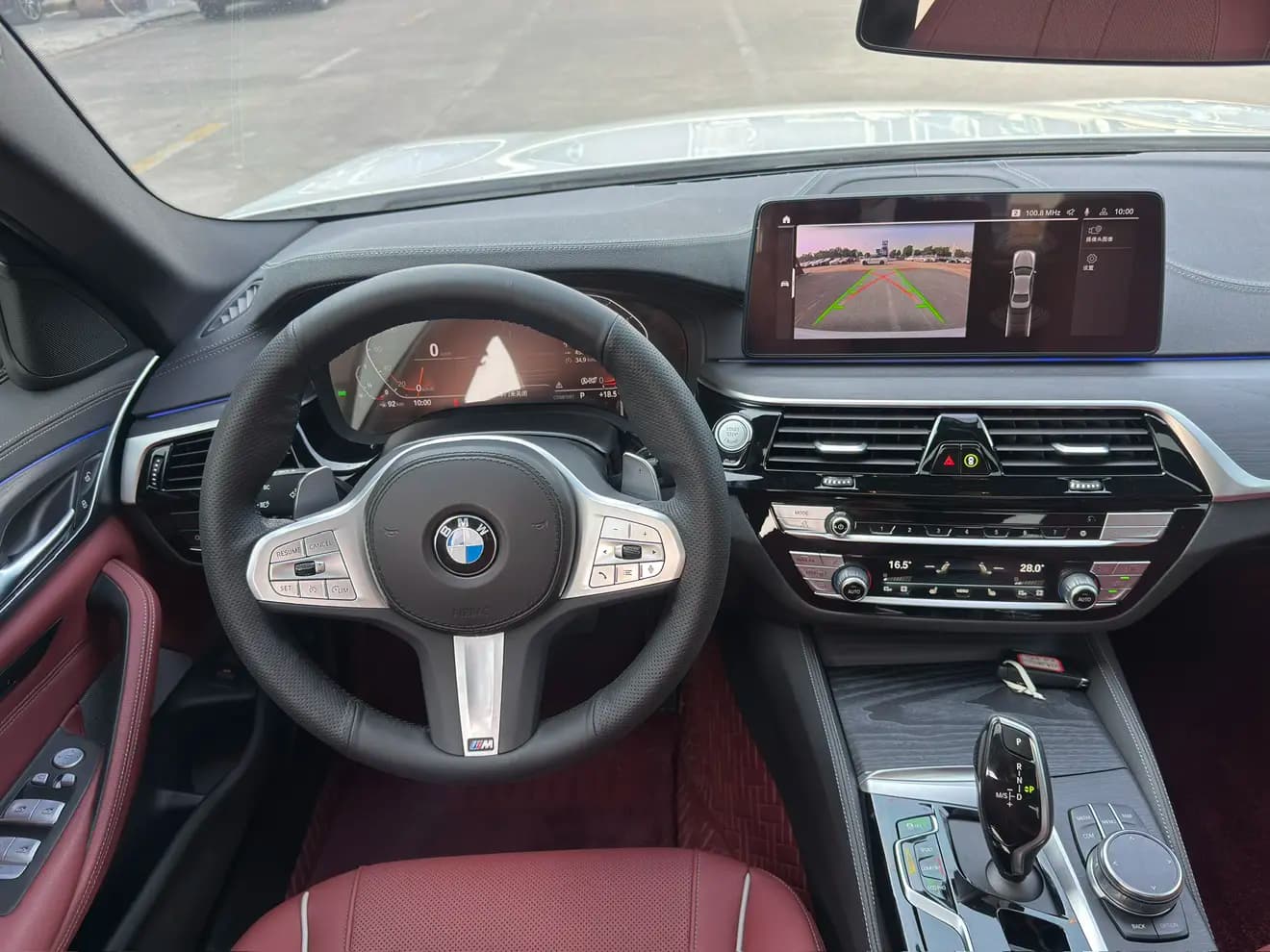 BMW 5 Series 2022 г. 45071 км. — фото 10