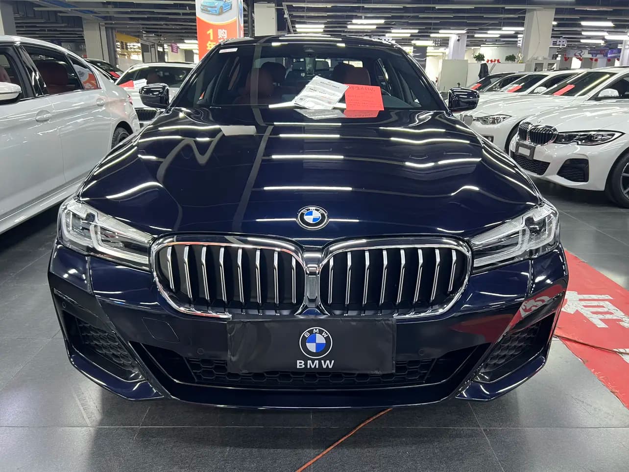 BMW 5 Series 2023 г. 41112 км. — фото 2