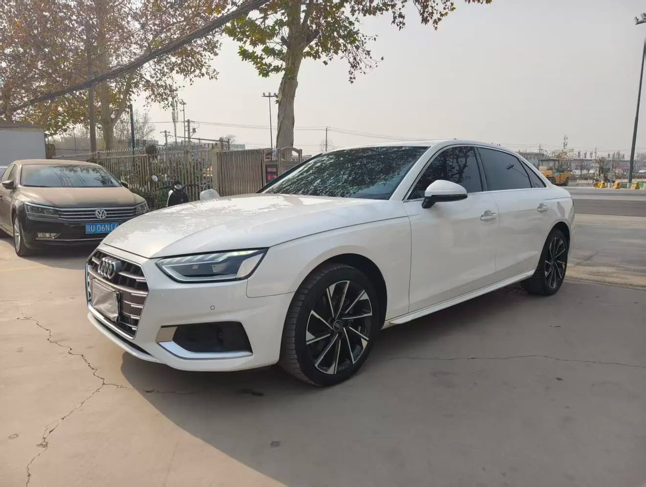 Audi A4L 2022 г. 46070 км.