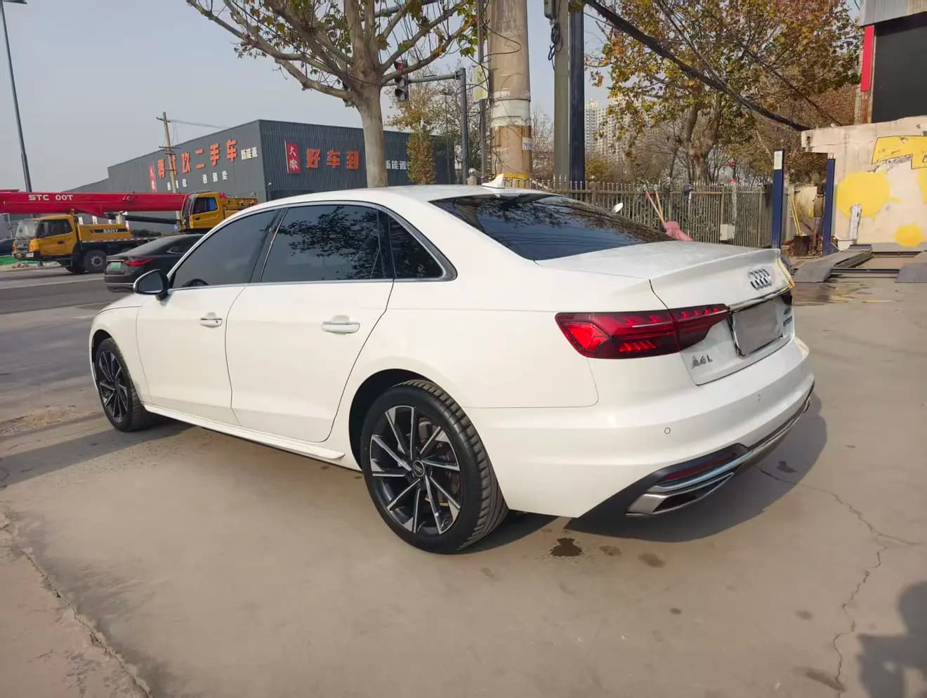 Audi A4L 2022 г. 46070 км. — фото 4