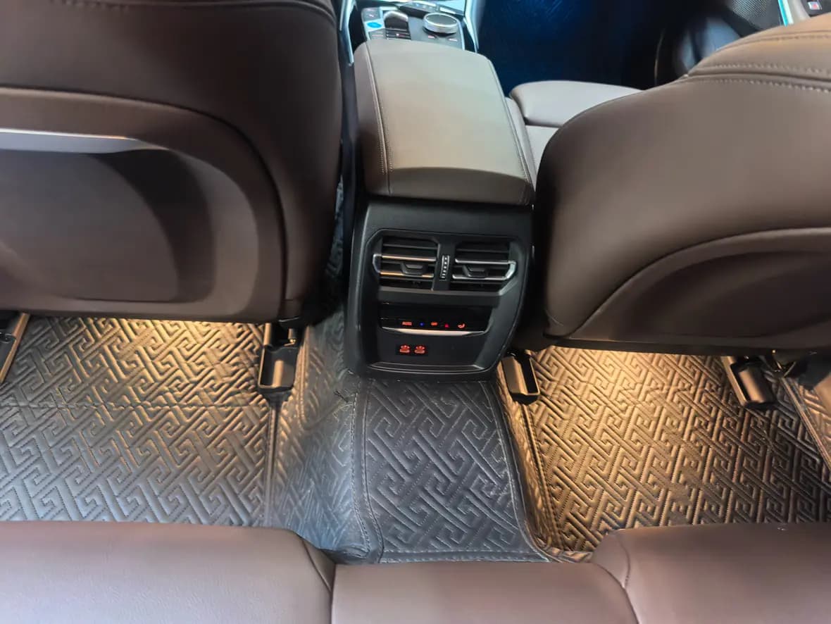 BMW i3 2024 г. 9336 км. — фото 13