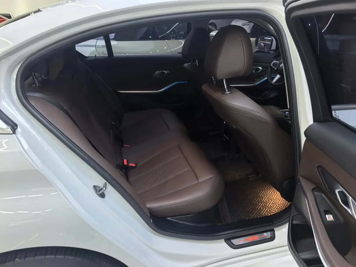 BMW i3 2024 г. 9336 км. — фото 16