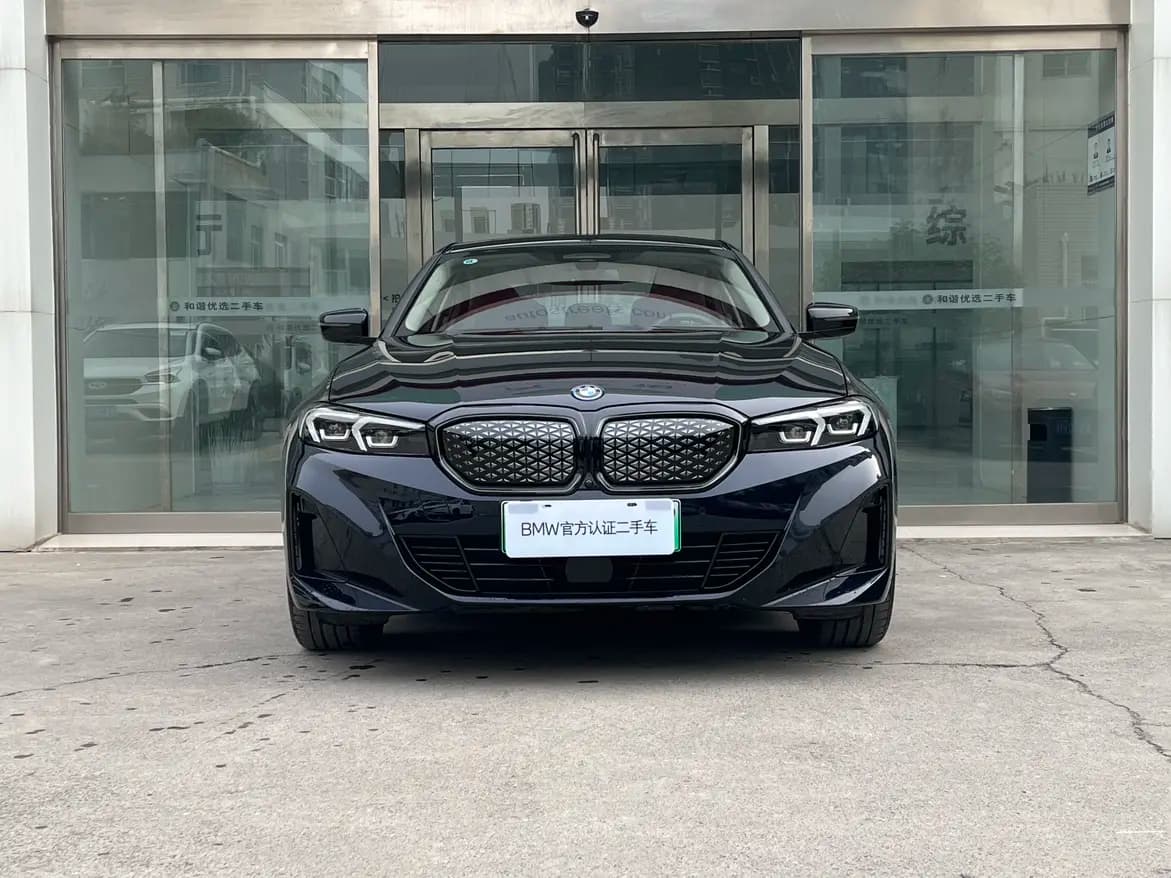 BMW i3 2024 г. 8643 км. — фото 2