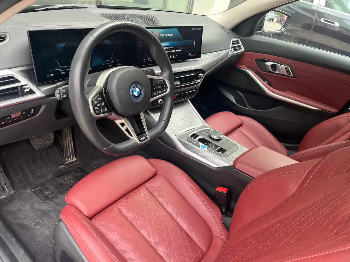 BMW i3 2024 г. 8643 км. — фото 9