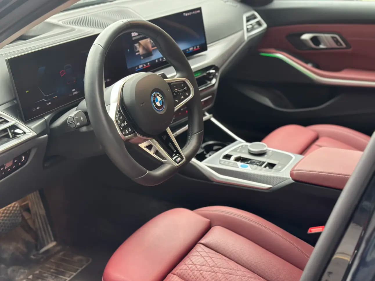 BMW i3 2024 г. 7131 км. — фото 15