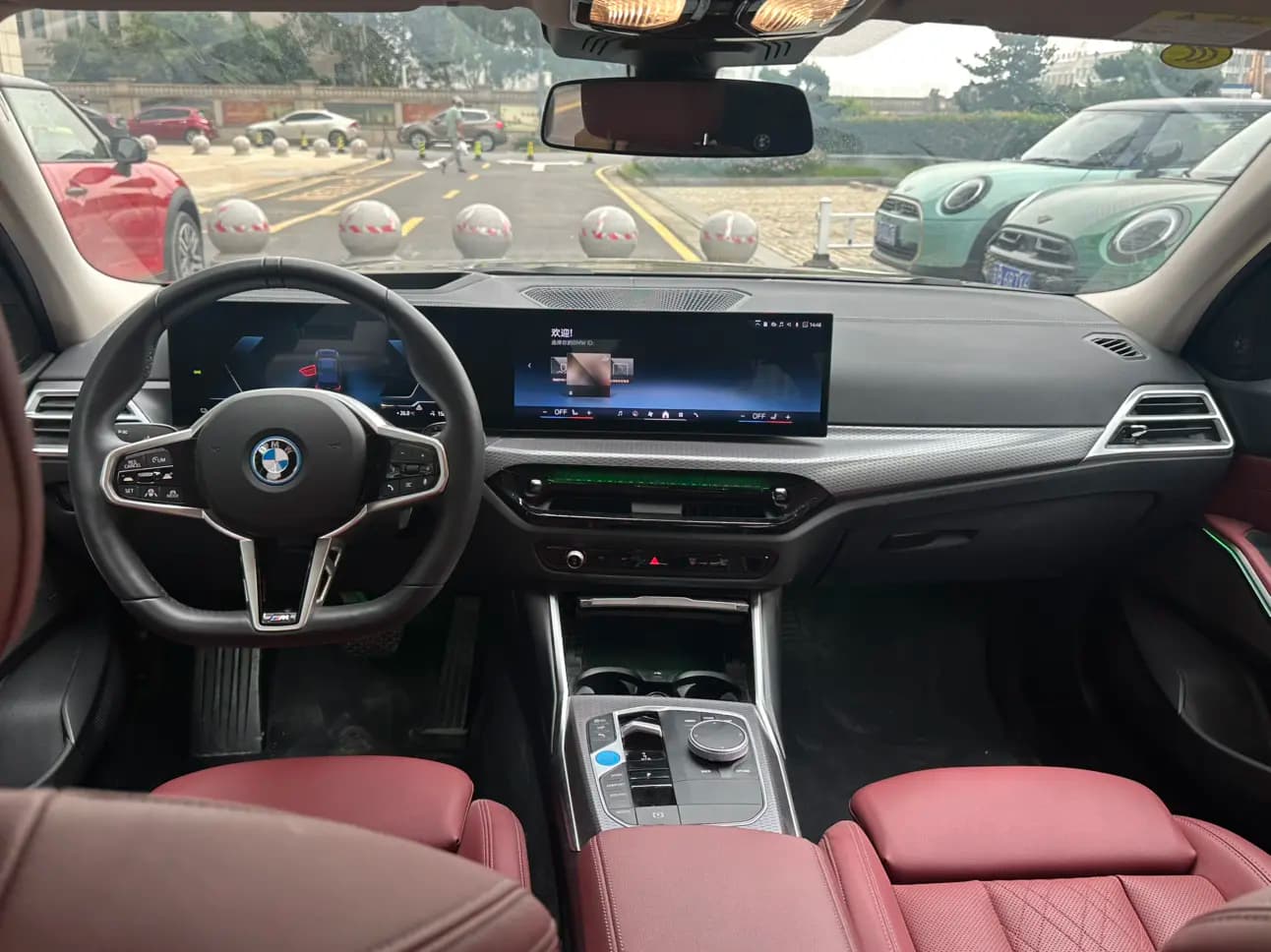 BMW i3 2024 г. 7131 км. — фото 10