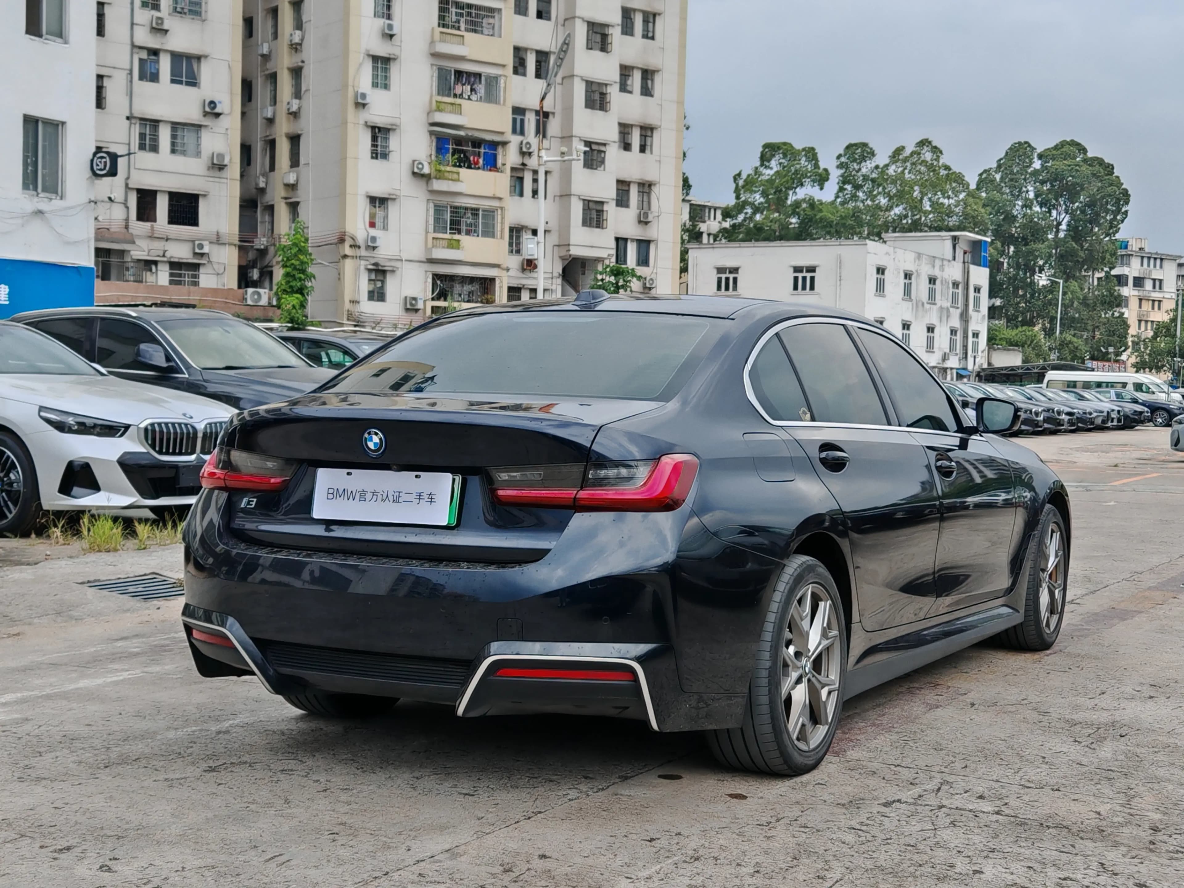 BMW i3 2023 г. 66121 км. — фото 4