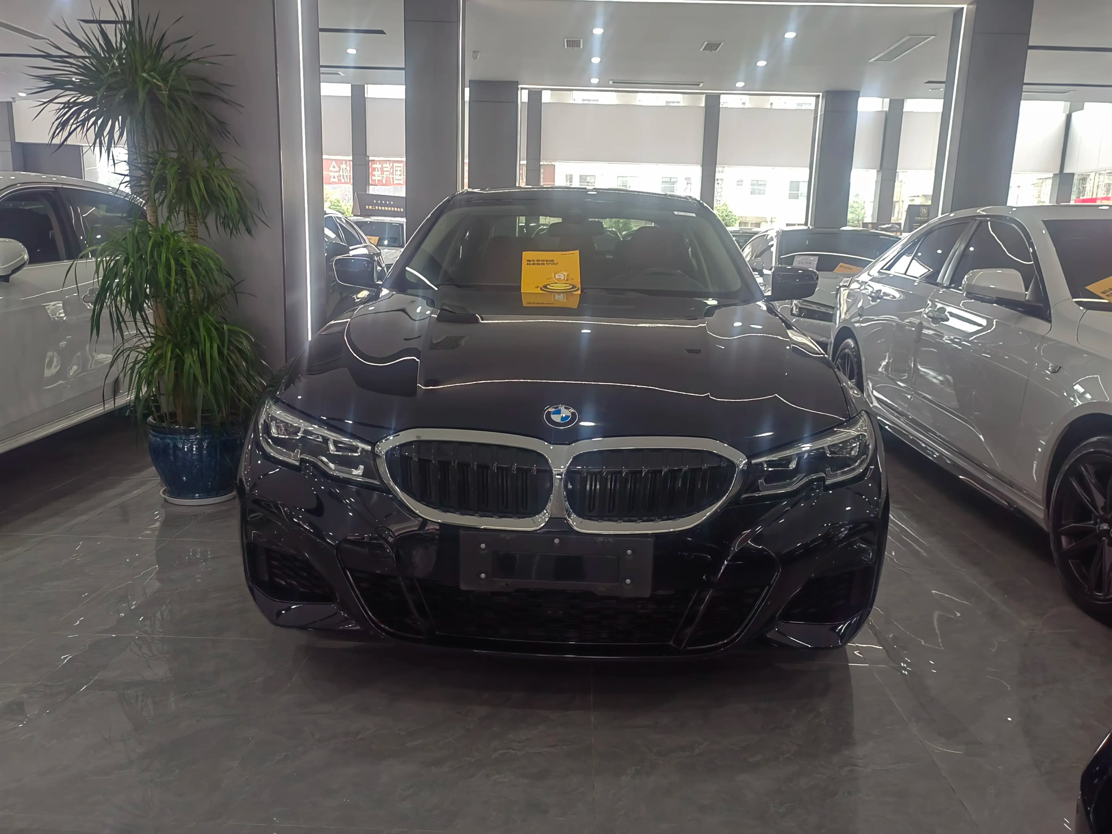 BMW 3 Series 2022 г. 46146 км.