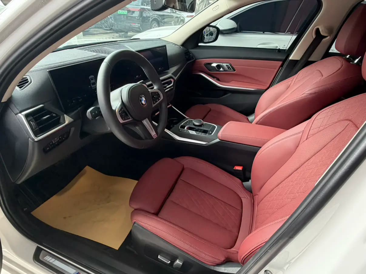 BMW 3 Series 2023 г. 38124 км. — фото 14