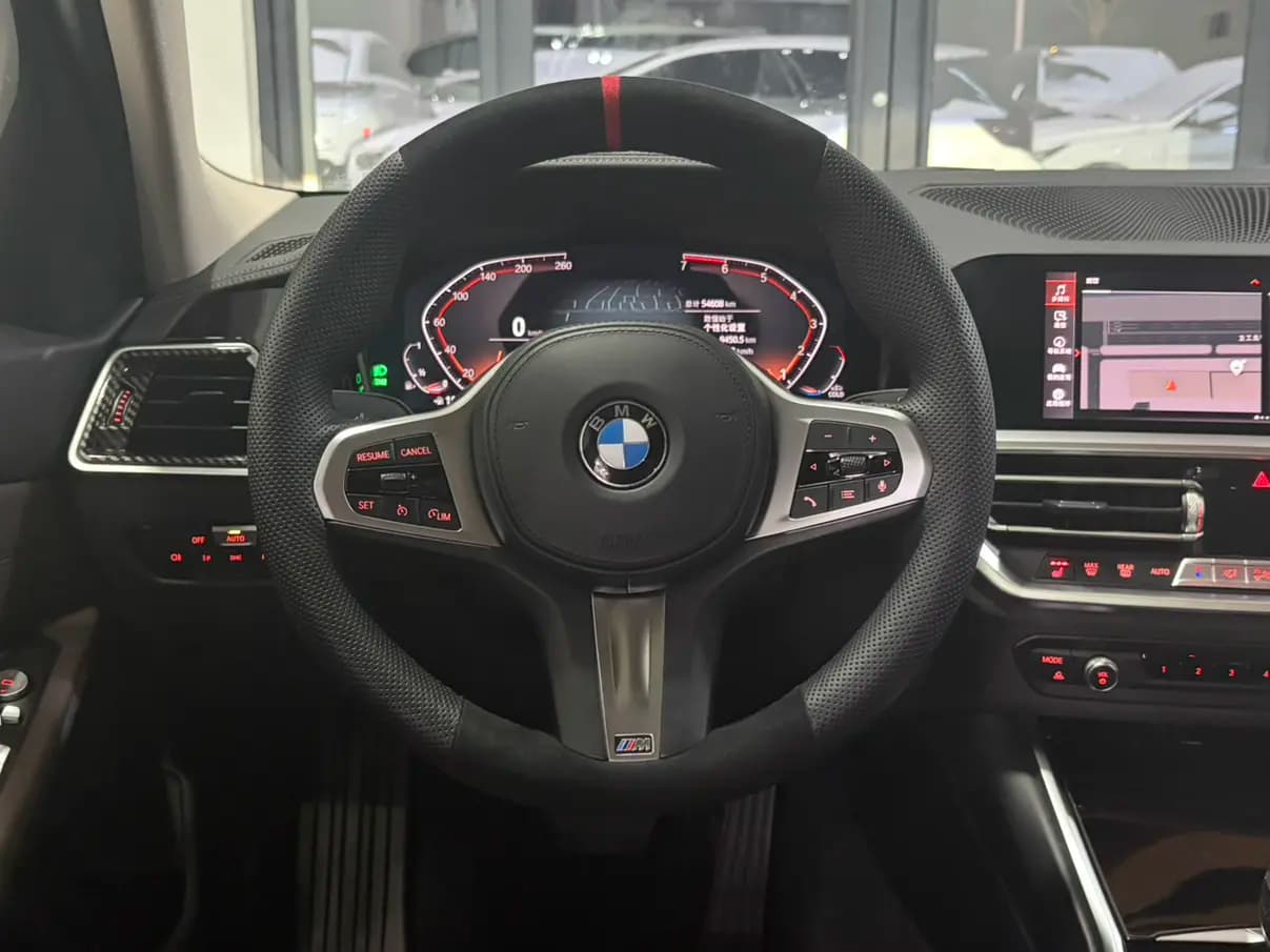 BMW 3 Series 2021 г. 54016 км. — фото 11