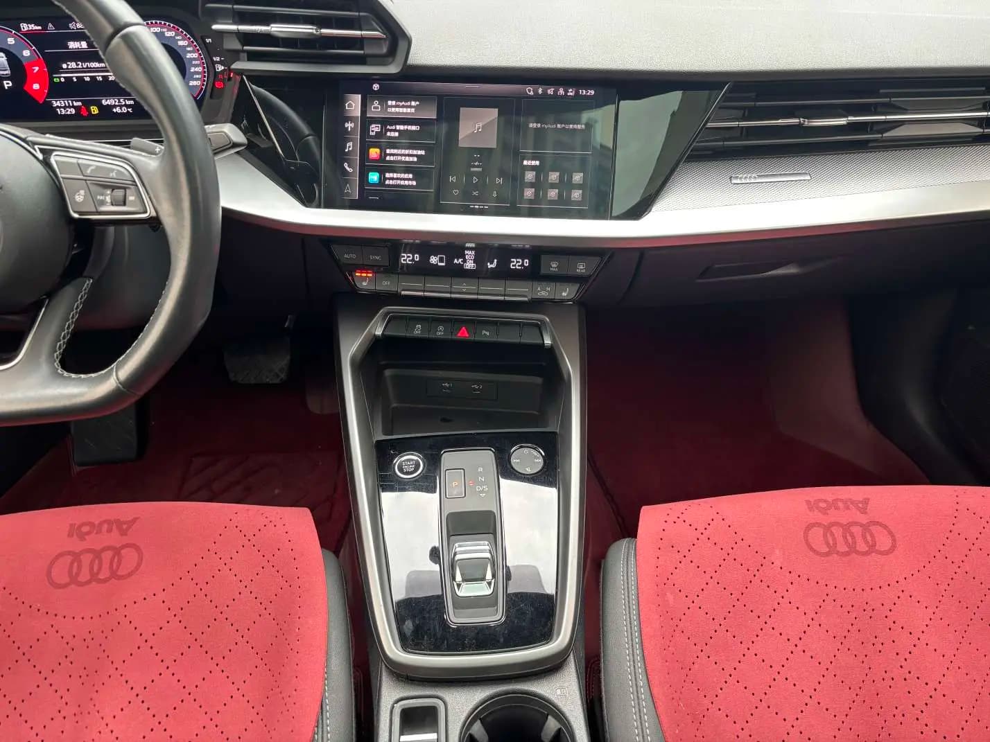 Audi A3 2023 г. 30115 км. — фото 9