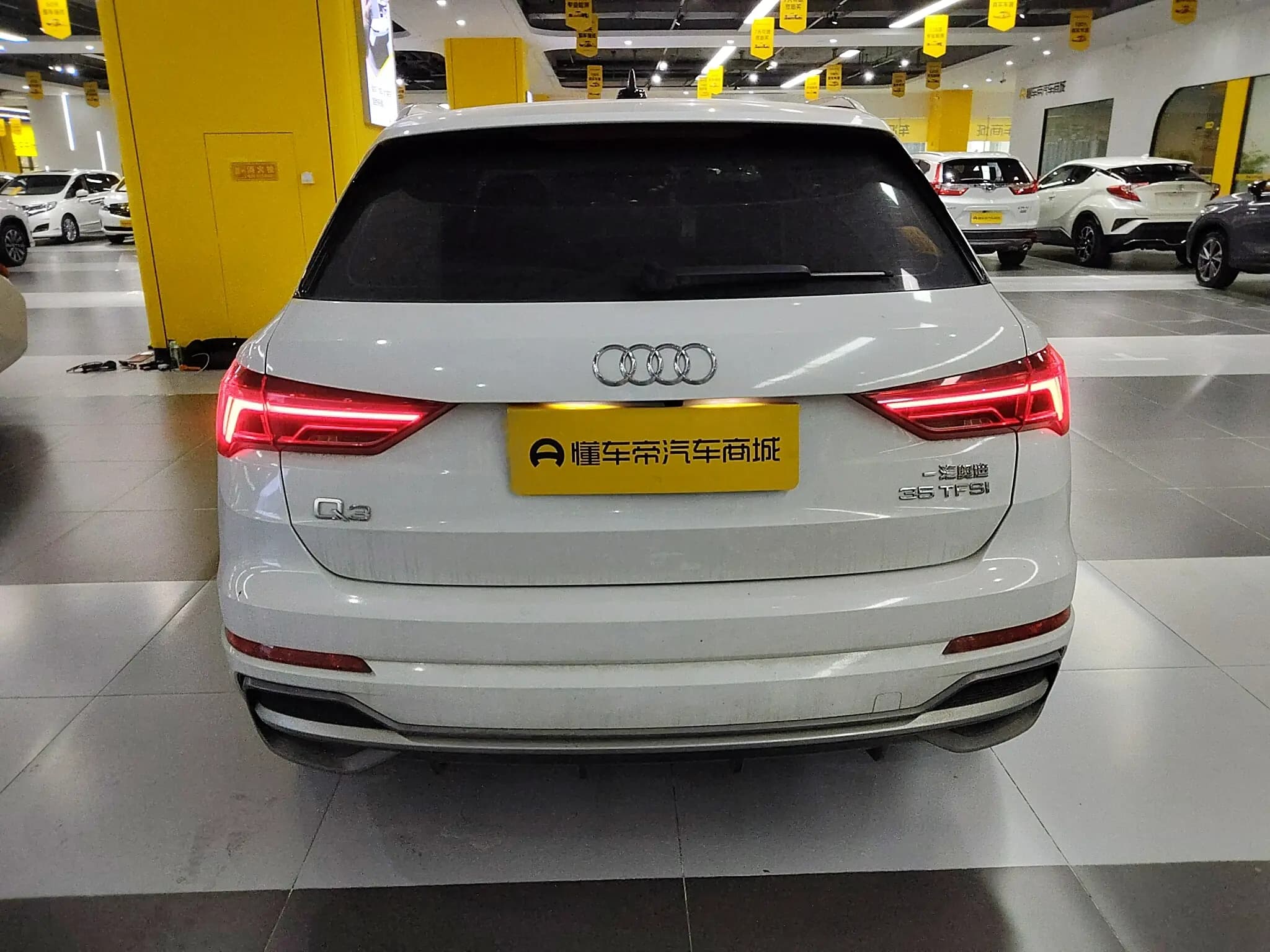 Audi Q3 2021 г. 55098 км. — фото 5