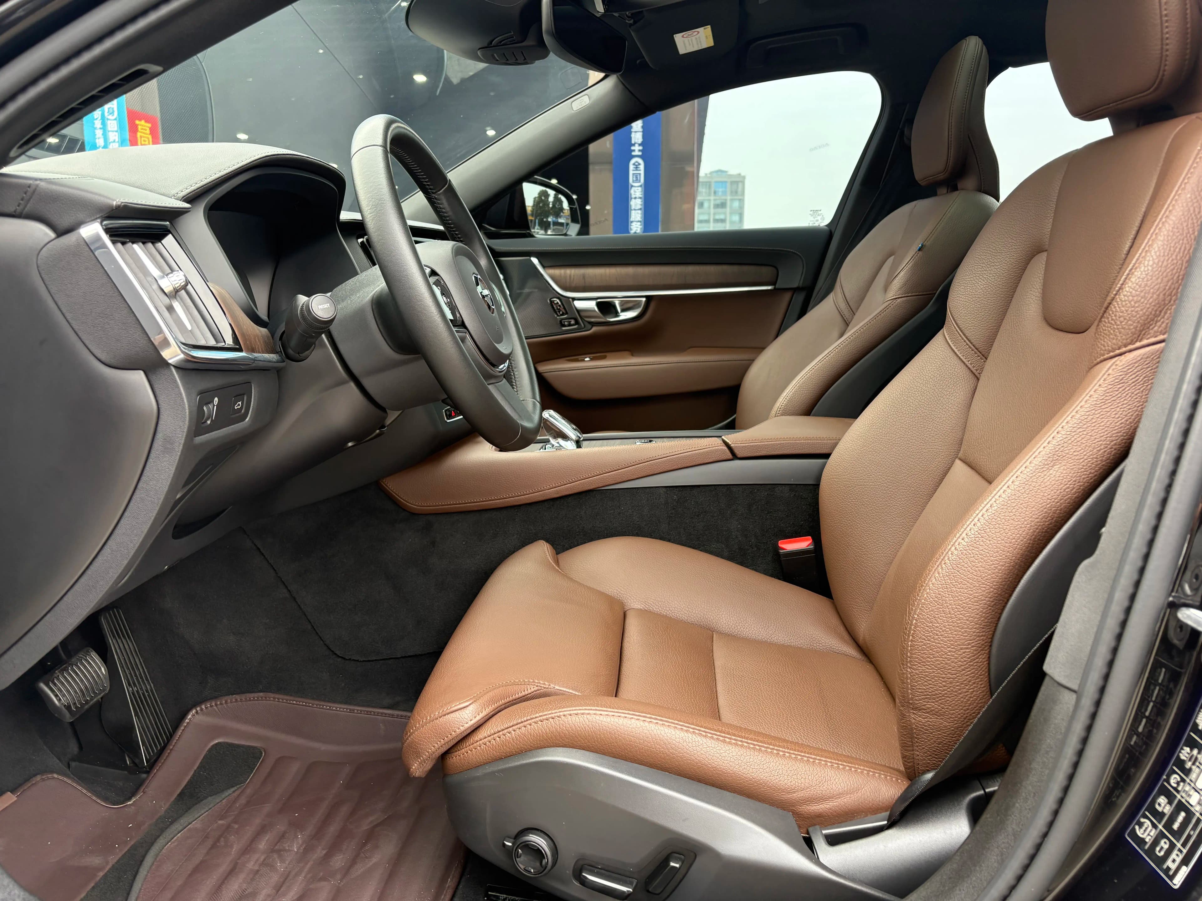 Volvo S90 2022 г. 29100 км. — фото 19